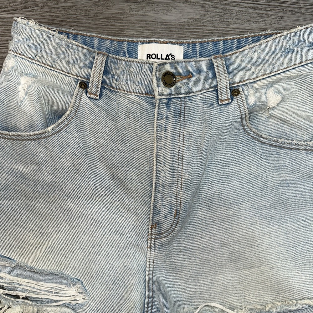 ROLLA'S Dusters High Rise Slim Jean Short Blue Light Wash Women Sz 26 Distressed - Picture 2 of 7